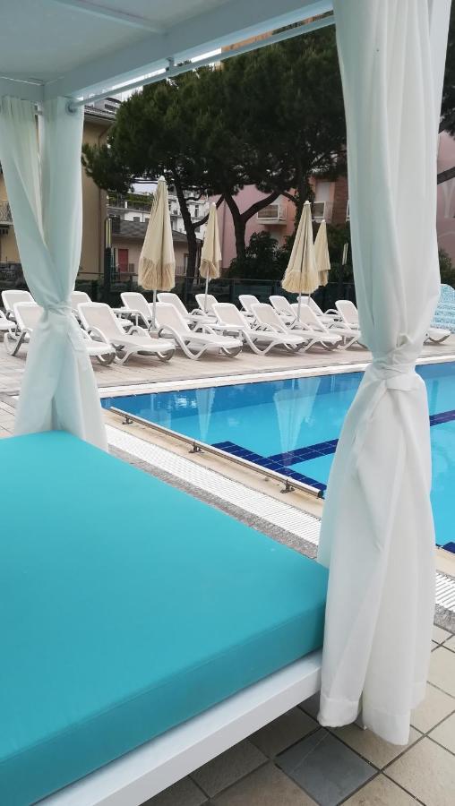 Atlantico Aparthotel 4*